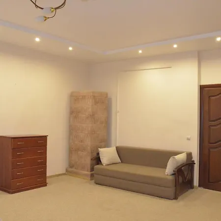Crossroad In The Centre Apartment