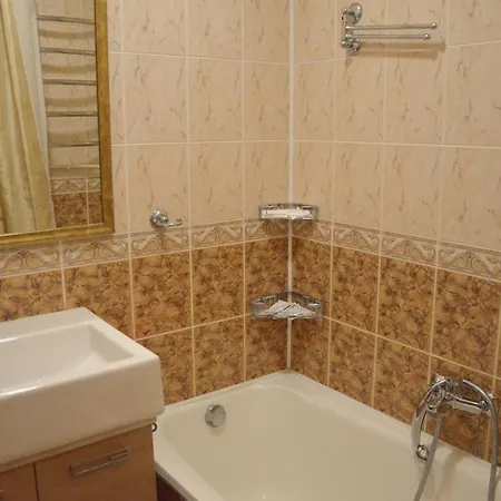 Apartment Crossroad In The Centre Lviv
